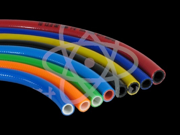 PVC高強度滌綸纖維增強Ⅲ型特制氣壓軟管